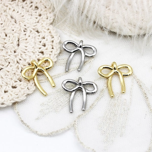 Ciondoli a forma di fiocco placcati oro 18k per creazione di collane e gioielli DIY