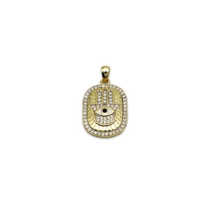 Goldener Hamsa-Hand-Anhänger mit bösem Blick und Pavé-Zirkonia auf weißem Grund