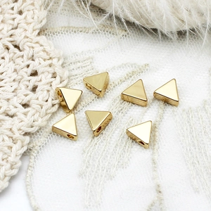 Golden 18K plated triangle spacer beads with holes for DIY jewelry making and necklaces