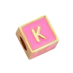 Pendentif carré plaqué or 18K avec lettre K en émail rose pour bijoux DIY personnalisés