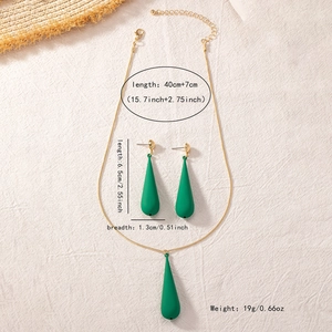 Conjunto de collar y pendientes vintage con colgantes verdes para moda de mujer