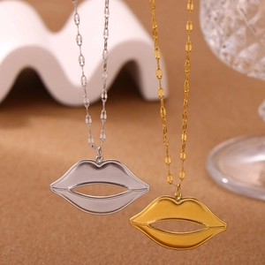 Mode Roestvrij Staal Lip Hanger Halsketting Voor Vrouwen Sexy Holle Mond Vorm Ketting Goud Zilver Verguld Sieraden