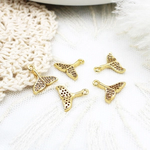 18K Gold Plated Copper Whale Tail Pendant DIY Jewelry Findings Micro Inlaid Zirconia Fish Tail Charms For Necklace Bracelet