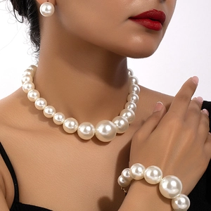 French Retro Alloy Faux Freshwater Pearl Jewelry Necklace Bracelet Stud Earrings Graduated Freshwater Pearl Elegant Wedding Banquet For Women