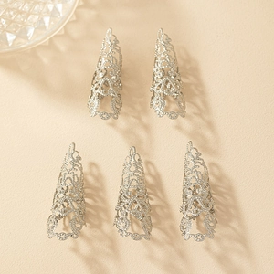 Lot de 5 bagues d'ongles argentées ajourées avec motifs filigranes baroques