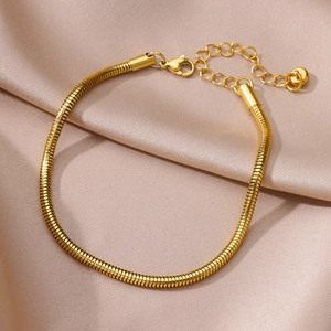 Minimalist 18k gold plated stainless steel snake chain anklet with lobster clasp closure
