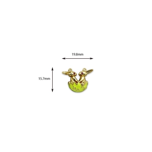 Paashaas in groene eierschaal hanger voor kettingen, gouden bedel van 19,8x15,7mm groot