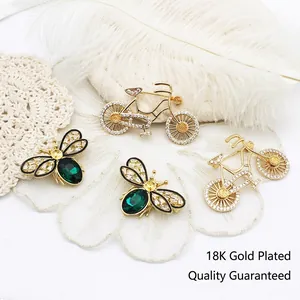 Vintage 18K Gold Plated Copper Brooch With Rhinestone And Artificial Pearl Bicycle Bee Shape Pin For Women Wedding Party Jewelry