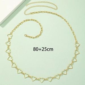 Détail de la chaîne de taille cœur doré avec spécifications de 80+25cm sur fond vert