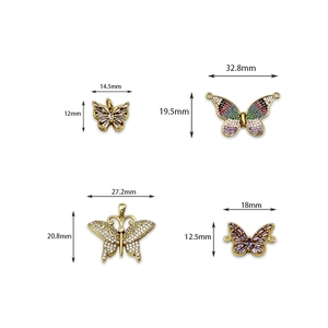 Pendentifs papillons plaqués or 18 carats avec zircons colorés en quatre tailles variées