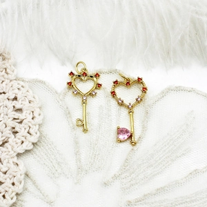 Exquisite 18K gold plated heart key pendants with sparkling pink crystals for DIY jewelry