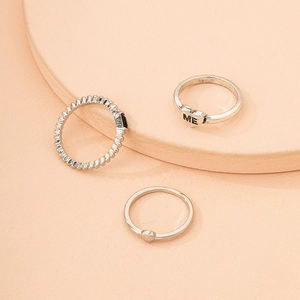 Mode Legering Verzilverde Ringen Voor Dames Hartvorm ME Letter Gravering Zwarte Strass Vinger Sieraden Dagelijkse Decoratie