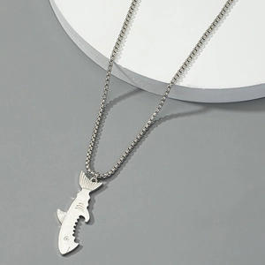 Fashion Alloy Titanium Steel Shark Pendant Necklace For Men Silver Tone Bottle Opener Design Hip Hop Punk Cool Animal Jewelry