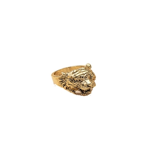 Vintage gold plated tiger head ring for men with bold and realistic roaring details