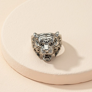 Vintage Alloy Tiger Lion Head Ring For Men Women Punk Gothic 3D Carved Animal Ring Retro Gold Silver Plated Finger Jewelry Gift