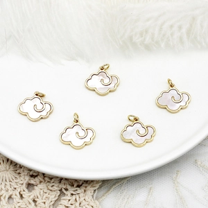 Five pieces of Chinese cloud pendants in 18K gold plated frame and white shell for DIY jewelry