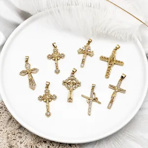 Hip Hop 18K Vergoldeter Kupfer Kreuz Anhänger Mikro Pave Strass Religiöses Kruzifix Jungfrau Maria Anhänger Für Halskette Schmuckherstellung