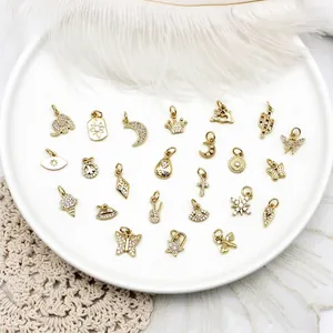 Vielfalt an 18K echt vergoldeten Charms mit Zirkonia für DIY-Schmuckherstellung