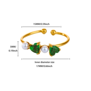 18K gold plated adjustable ring with green heart zircon and white pearl details