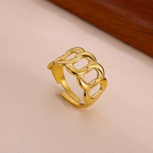 Detailed view of a gold-plated stainless steel chain ring with adjustable open design