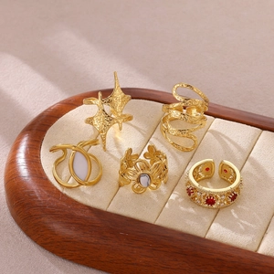 Anillos de acero inoxidable chapados en oro con circón de colores y flores geométricas