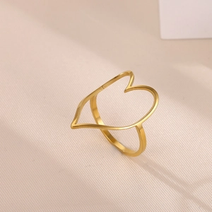 Elegant gold hollow heart-shaped stainless steel ring with minimalist irregular line design