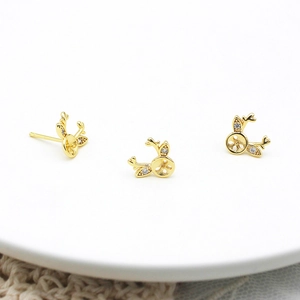 Composant boucle d'oreille tête de cerf plaqué or 18K avec zircon et finition polie