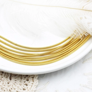 Macro de tubos espirales de cobre chapados en oro 18K para creación de joyas DIY