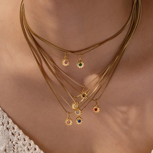 Collar con Colgante de Flor de Acero Inoxidable para Mujer Joyería de Cadena de Caja de Margarita de Piedra Natal de Doce Meses Chapado en Oro Strass Regalo