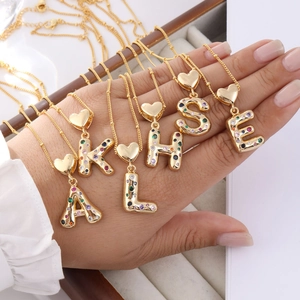 Copper Colorful Zirconia Alphabet Letter Pendant Necklace For Women Heart Bail Initial Necklace Fashion Jewelry Neck Jewelry
