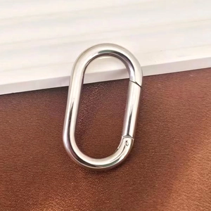 Polished stainless steel oval spring gate snap hook carabiner for bags and keychains