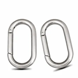 Stainless Steel Oval Spring Gate Buckle Polished Snap Hook For Jewelry Making Bag Hardware Keychain Accessories DIY Connection Buckle