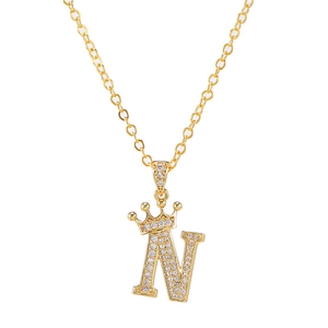 Hiphop gouden ketting met N-letter hanger, kroon en fonkelende zirkonia versiering
