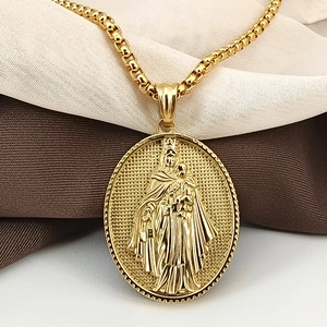 Collar medalla ovalada Virgen María chapado en oro 18K con cadena box de acero inox