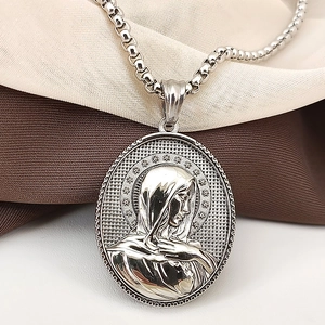 Collar con Colgante de la Virgen María de Acero Inoxidable Vintage para Hombres Mujeres Hip Hop Joyería Religiosa de Acero de Titanio