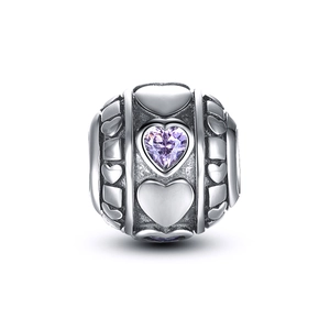 Perle charm en argent sterling avec zircon coeur violet et motifs de coeurs