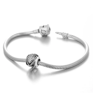S925 Sterling Silber Twist-Perle auf Schlangenarmband mit funkelnden Zirkonia-Steinen