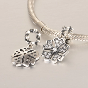 S925 sterling silver floral charm and snake chain bracelet with sparkling zircon stones