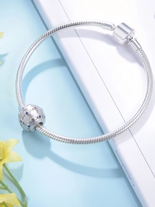 S925 sterling zilveren snake armband met kleurrijke bloemenbedel en blauwe kristallen
