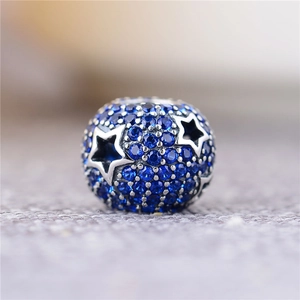 Abalorio de estrella hueca en plata S925 con circonitas azules para pulseras DIY