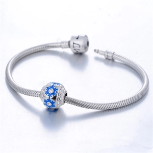 Pulsera de serpiente de plata S925 con colgante de copo de nieve en esmalte azul y diamantes