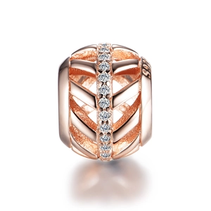 Abalorio de plata S925 oro rosa en forma de V con circonitas para pulseras