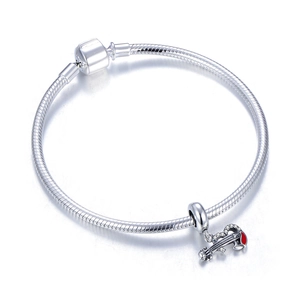 Bracelet en argent S925 poli avec pendentif en forme de guitare serti de zircons