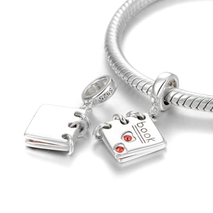 925 sterling zilveren boekbedels met rode hartkristallen op zilveren armband