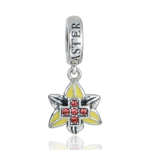 Colgante Charm Flor de Pascua de Plata de Ley 925 Con Esmalte Amarillo Cruz de Zirconia Roja para Joyería de Bricolaje