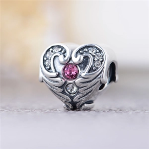 Charm a cuore in argento S925 con zircone rosa e dettagli in cristallo per bracciali