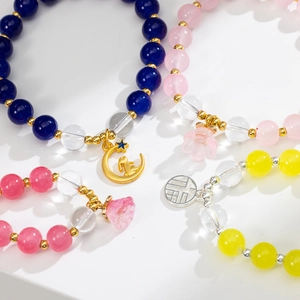 Bracciali di perle di cristallo con mughetto e ciondoli portafortuna Fu da donna