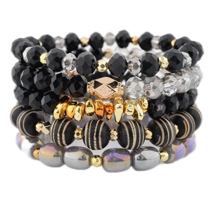 Böhmisches mehrlagiges Armband-Set mit Kristall- und gestreiften Holzperlen in Schwarz und Gold
