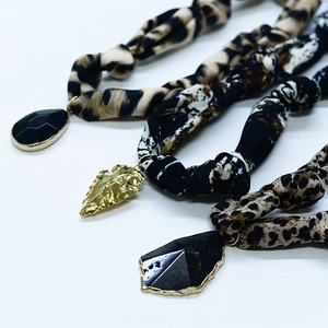 Leopard print scarf necklaces with agate stone and metal arrow pendants in gold finish