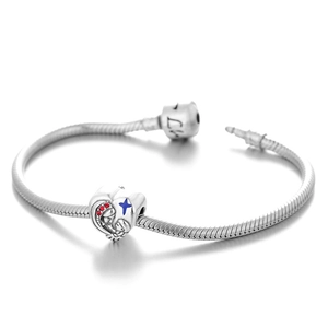 Bracciale in argento 925 con ciondolo a cuore, zircone rosso e stella blu smaltata